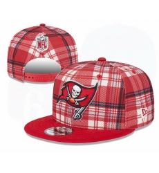 Tampa Bay Buccaneers Snapback Cap 25G019