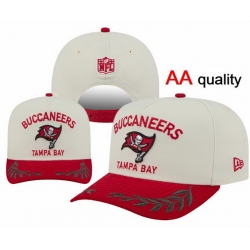 Tampa Bay Buccaneers Snapback Cap 25G022