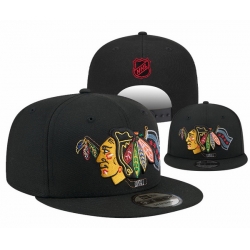 Chicago Blackhawks Snapback Cap 25G001.jpg